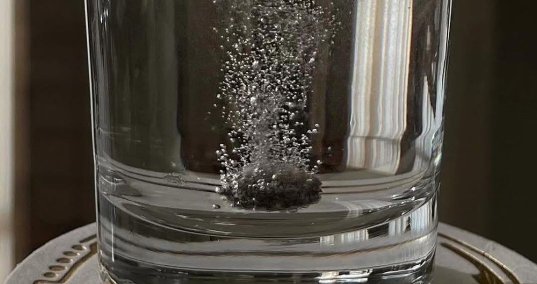 Exploring Hydrogen-Enhanced Water: Scientific Insights and Magnesium's Role in Hydration